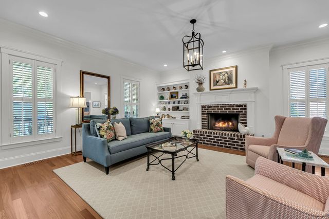 50 Hospitality Street, Mount Pleasant, SC 29464