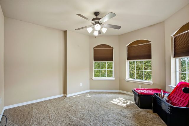 1389 Thomas Road, Springtown, TX 76082