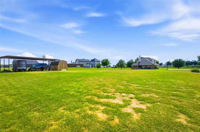 1389 Thomas Road, Springtown, TX 76082