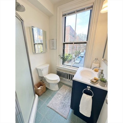 21 Avon St 21, Cambridge, MA 02138