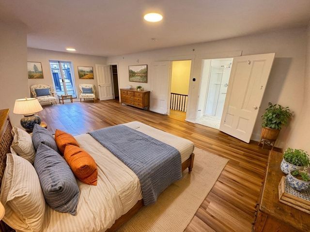 21 Avon St 21, Cambridge, MA 02138