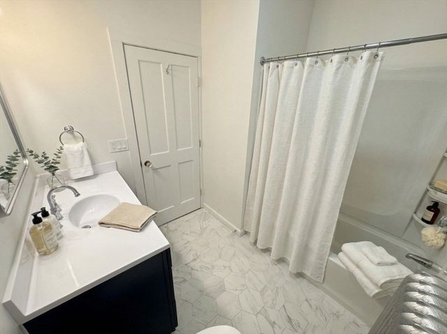 21 Avon St 21, Cambridge, MA 02138