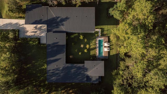 12041 Oak Forest Lane, Conroe, TX 77385