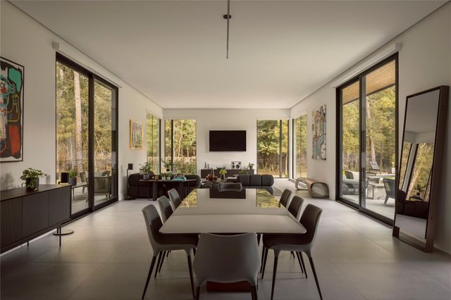 12041 Oak Forest Lane, Conroe, TX 77385