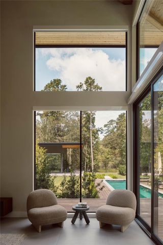 12041 Oak Forest Lane, Conroe, TX 77385