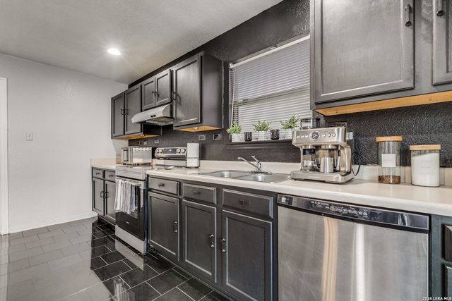 535 Scarlet Ibis, San Antonio, TX 78245