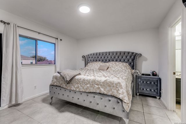 535 Scarlet Ibis, San Antonio, TX 78245