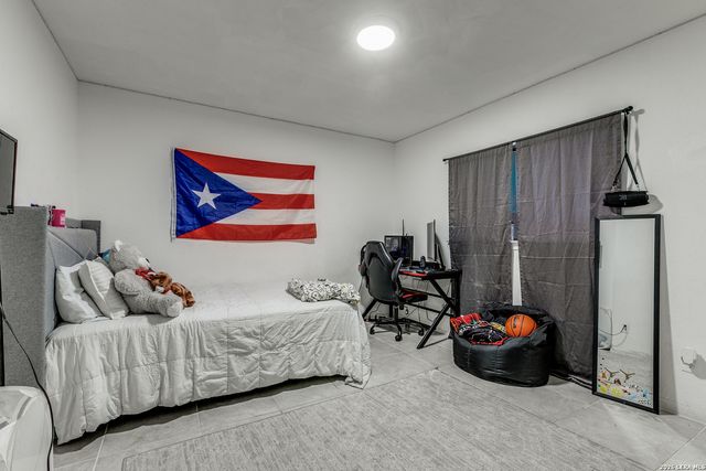 535 Scarlet Ibis, San Antonio, TX 78245