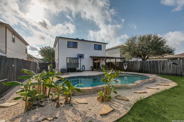 535 Scarlet Ibis, San Antonio, TX 78245