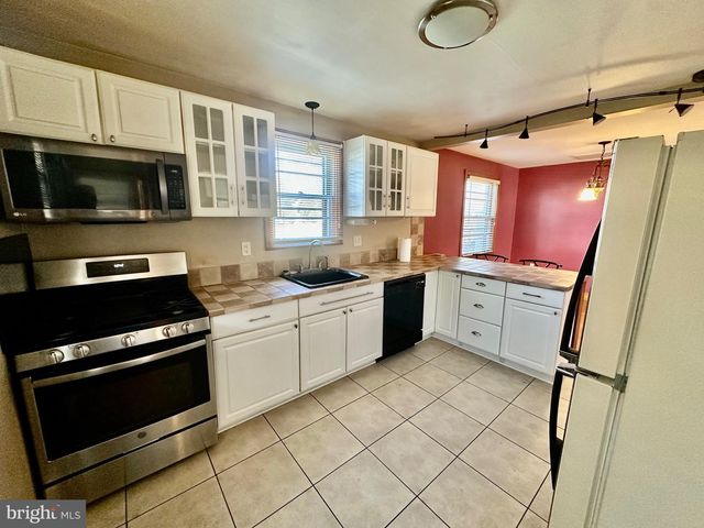 939 VIEW ST, Hagerstown, MD 21742