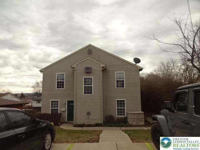1221 West Whitehall Street, Allentown City, PA 18102