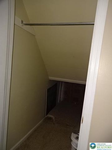 1221 West Whitehall Street, Allentown City, PA 18102