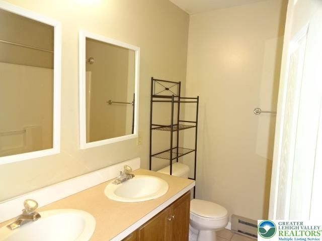 1221 West Whitehall Street, Allentown City, PA 18102