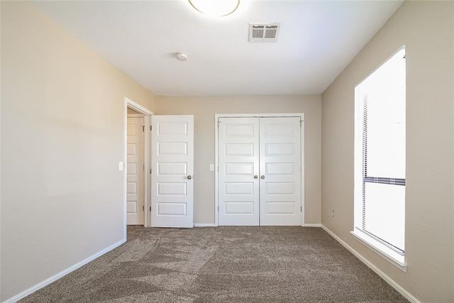 1102 Swan Lake Road, Edmond, OK 73003