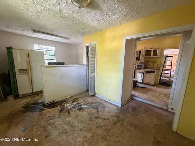 3243 ERNEST Street, Jacksonville, FL 32205