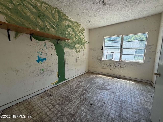 3243 ERNEST Street, Jacksonville, FL 32205
