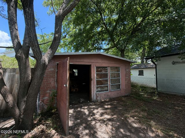 3243 ERNEST Street, Jacksonville, FL 32205