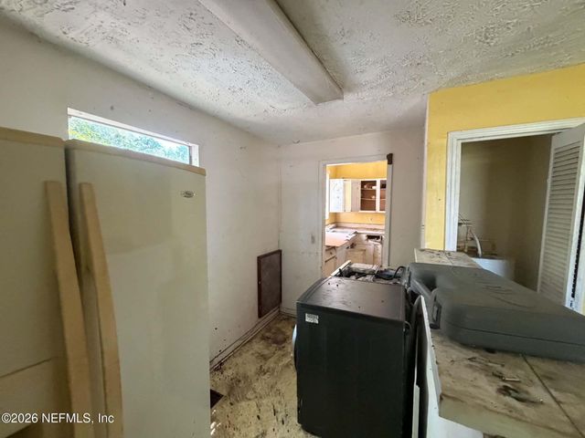 3243 ERNEST Street, Jacksonville, FL 32205