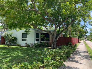 1500 NW 5TH Avenue W, Fort Lauderdale, FL 33311