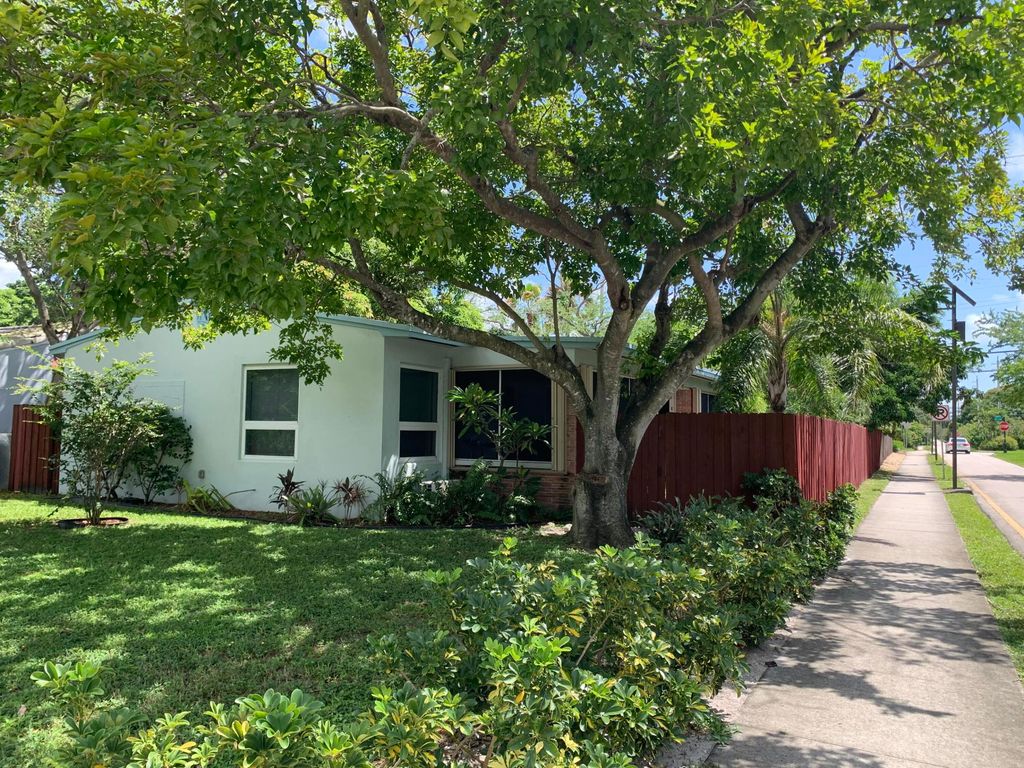 1500 NW 5TH Avenue W, Fort Lauderdale, FL 33311