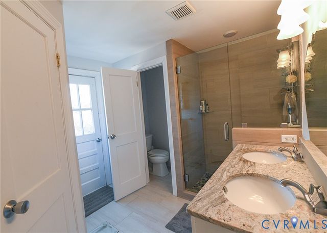 9126 Atlee Rd, Mechanicsville, VA 23116