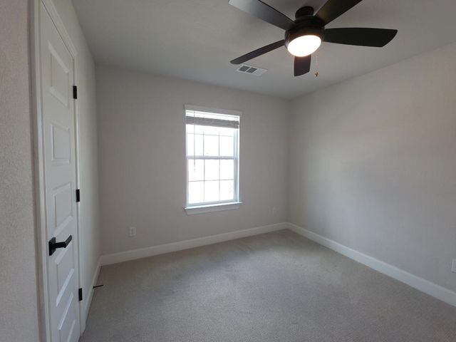 17813 Clairess LN, Manor, TX 78653
