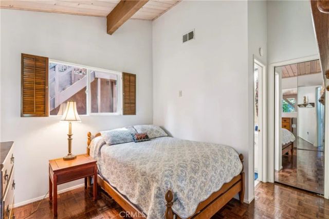 717 Oakmont Lane, Lake Arrowhead, CA 92352