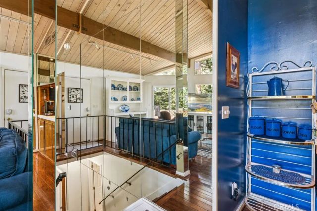 717 Oakmont Lane, Lake Arrowhead, CA 92352