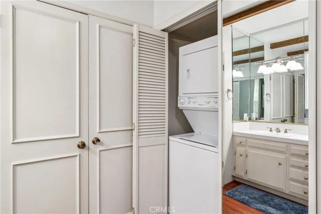 717 Oakmont Lane, Lake Arrowhead, CA 92352