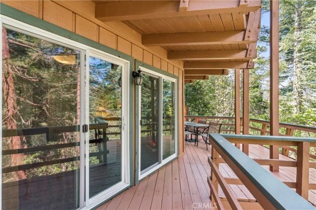 717 Oakmont Lane, Lake Arrowhead, CA 92352