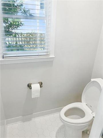 1200 Sunrise Field Court, Lawrenceville, GA 30043