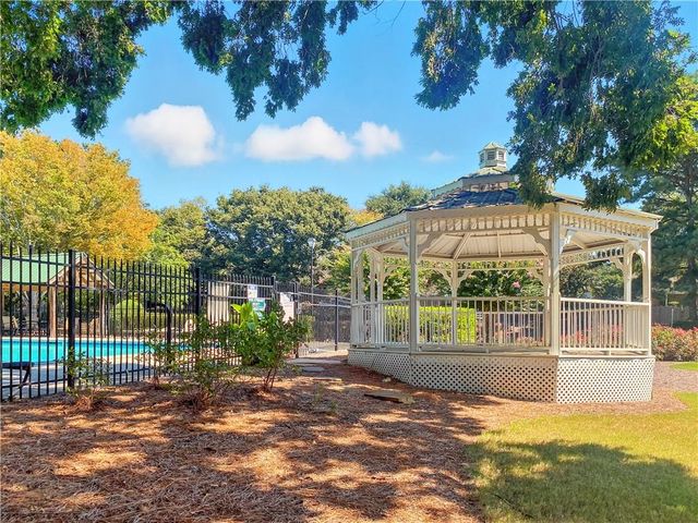 1200 Sunrise Field Court, Lawrenceville, GA 30043