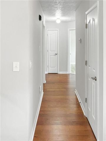 1200 Sunrise Field Court, Lawrenceville, GA 30043