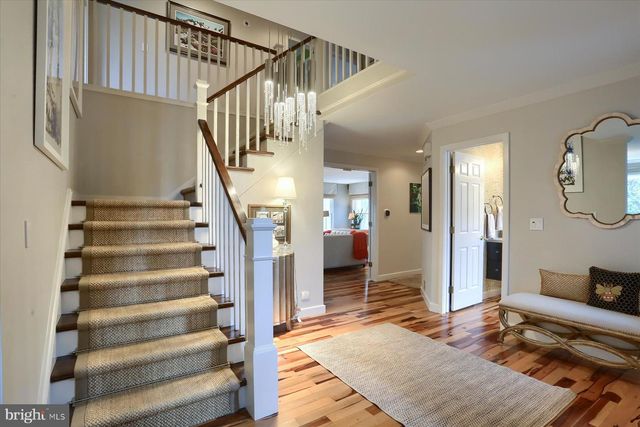 2312 FOX HOLLOW RD, Harrisburg, PA 17112