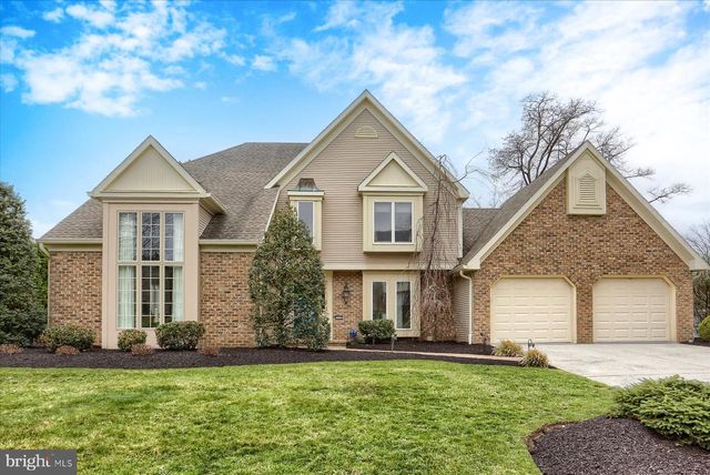 2312 FOX HOLLOW RD, Harrisburg, PA 17112