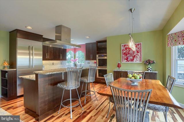 2312 FOX HOLLOW RD, Harrisburg, PA 17112