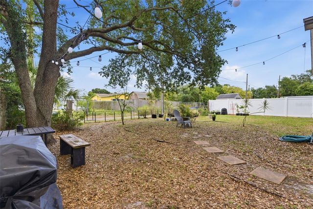 5425 2ND AVENUE N, St Petersburg, FL 33710