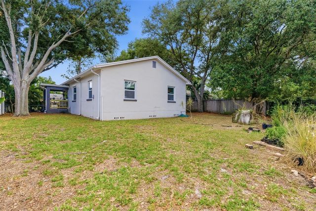 5425 2ND AVENUE N, St Petersburg, FL 33710