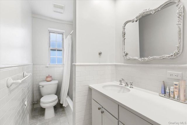 1 Brooklands GB, Bronxville, NY 10708