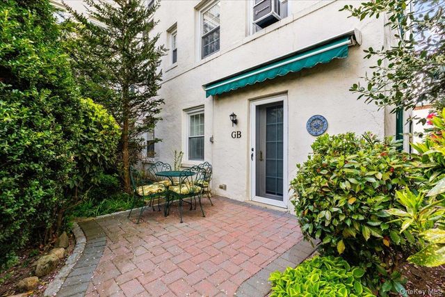 1 Brooklands GB, Bronxville, NY 10708