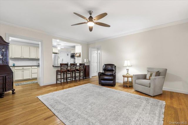 1 Brooklands GB, Bronxville, NY 10708