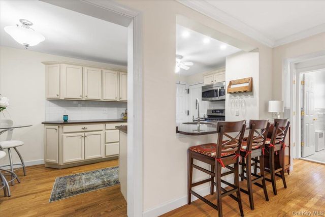 1 Brooklands GB, Bronxville, NY 10708