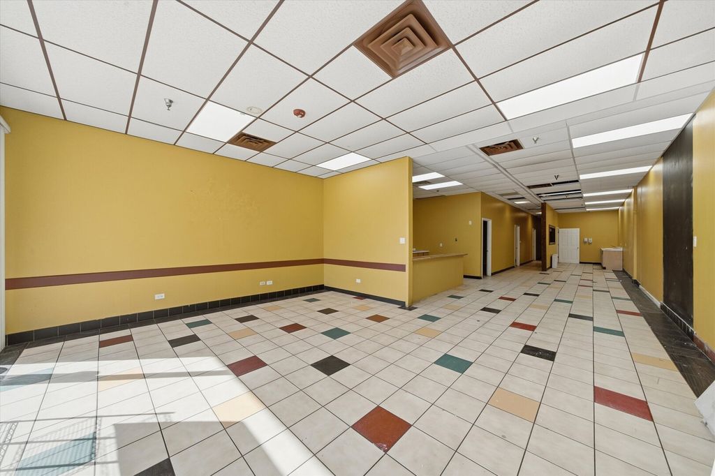 9600-9652 S Pulaski Road 9628, Oak Lawn, IL 60453 — photo 4