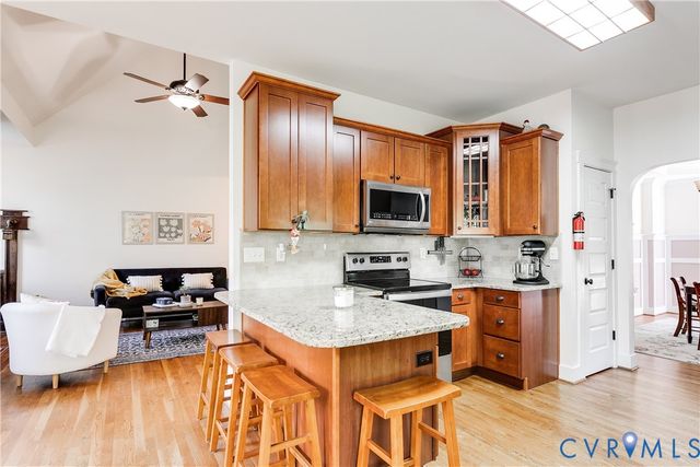 2719 Mohawk Dr, North Chesterfield, VA 23235