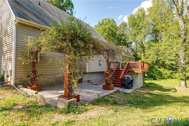 2719 Mohawk Dr, North Chesterfield, VA 23235