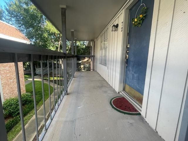 2350 Bering Drive 72, Houston, TX 77057