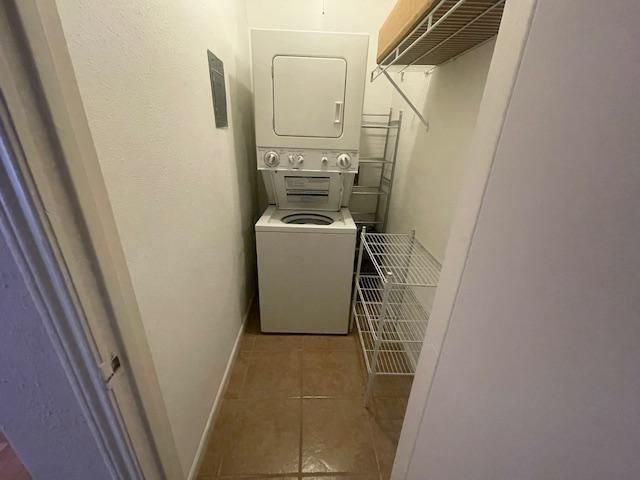 2350 Bering Drive 72, Houston, TX 77057