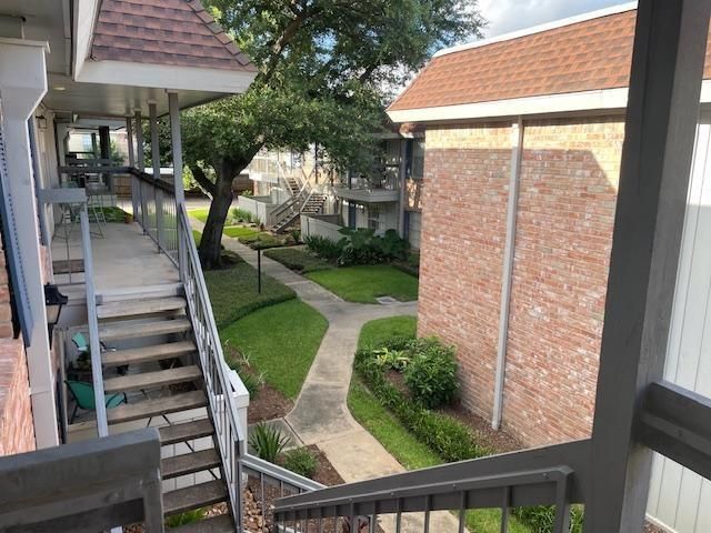 2350 Bering Drive 72, Houston, TX 77057