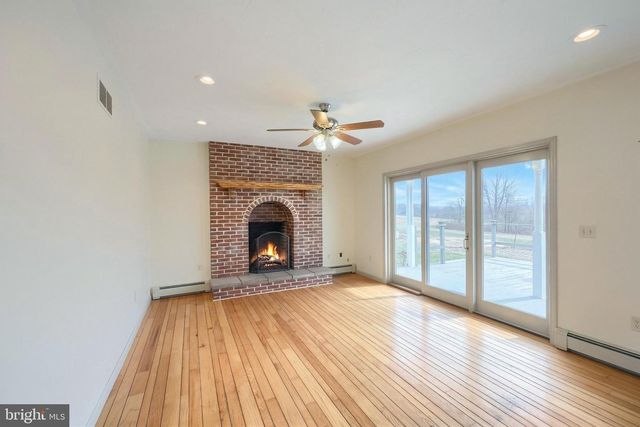 4905 OXFORD RD, York Springs, PA 17372