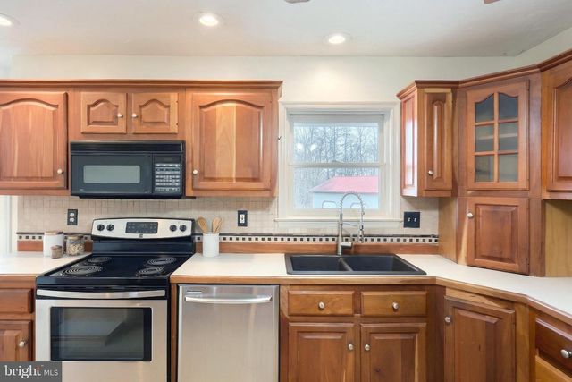 4905 OXFORD RD, York Springs, PA 17372